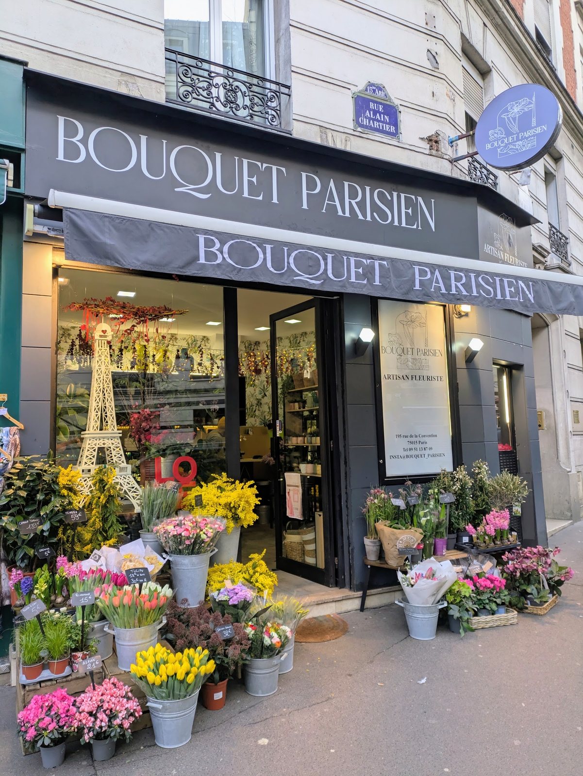 La boutique à l’angle, store « Bouquet Parisien » et fleurs de printemps